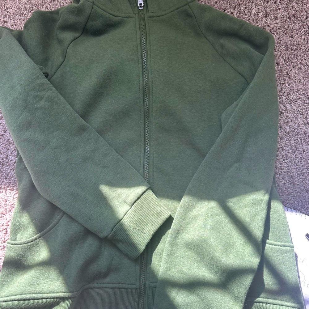Zyia zip up hoodie